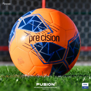 Precision Fusion FIFA treeningpall