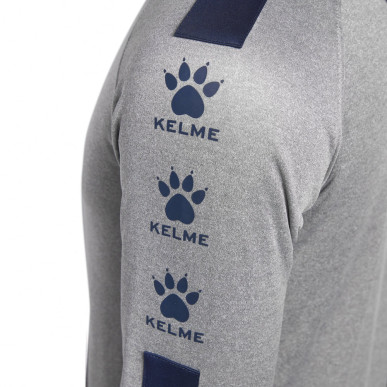 Kelme Street Sweatshirt | Urban Apparel for Running and Casual